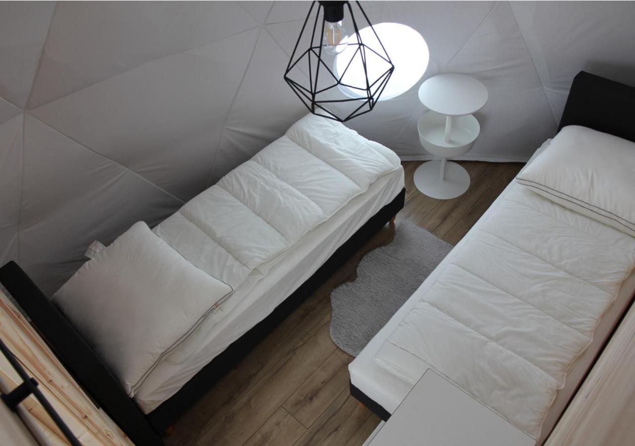 Glamping Gliczarow Klapnioki Bed & Breakfast Leśnica Eksteriør bilde