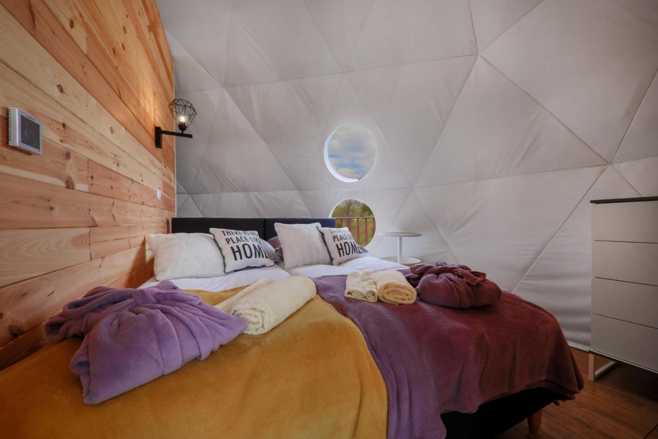 Glamping Gliczarow Klapnioki Bed & Breakfast Leśnica Eksteriør bilde