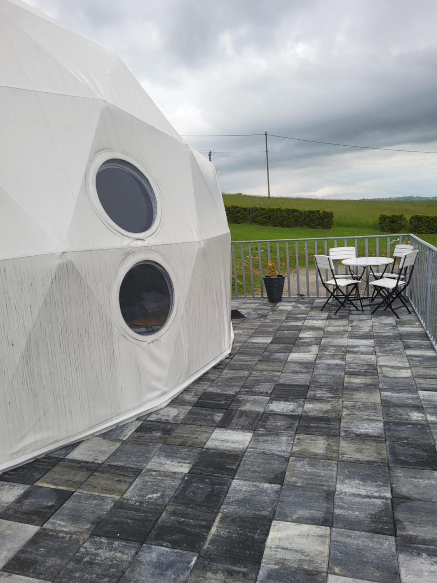 Glamping Gliczarow Klapnioki Bed & Breakfast Leśnica Eksteriør bilde